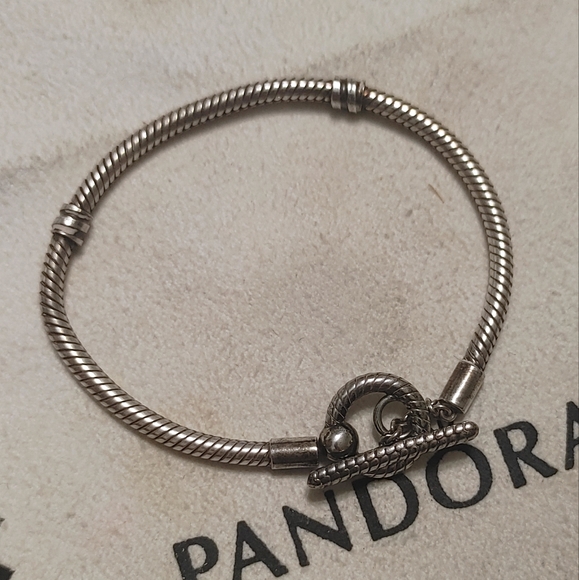 ʕ·ᴥ·ʔ Authentic Pandora Moments T-bar Snake Silver Chain Bracelet - 599082COO - Picture 2 of 4
